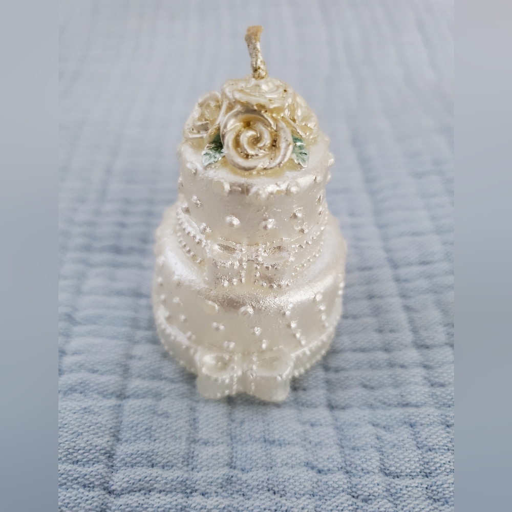 White Decorative Wedding Cake Candle